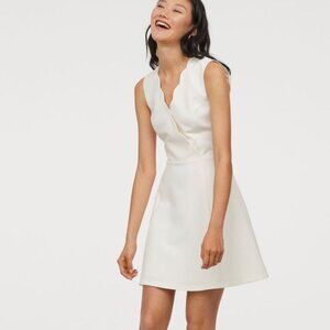 NWOT H&M Cream Scalloped V neck Dress size 4